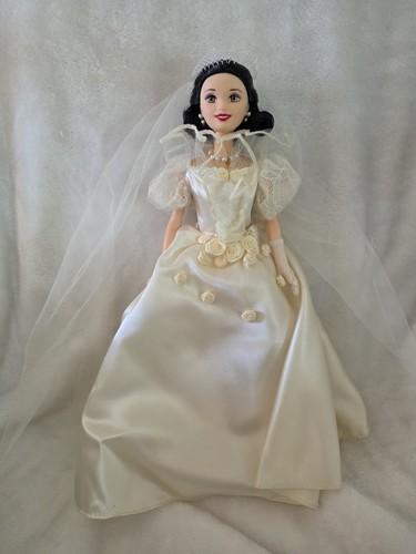Vintage 1997 Disney Wedding Snow White Doll Mattel 18958