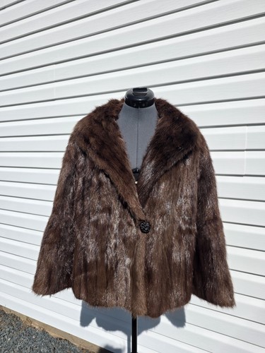 Vintage Genuine Custom MINK Fur Short Jacket | MADE IN CANADA - photo 2