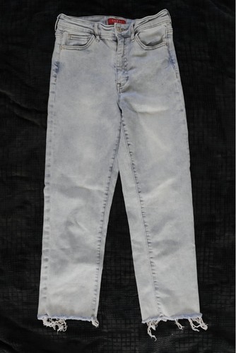 GUESS Light Wash Raw Hem High Rise Straight Jeans Size 26