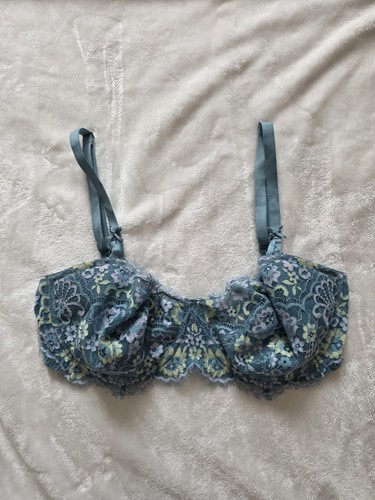 Victoria's Secret Dream Angels Unlined Bra 34DD