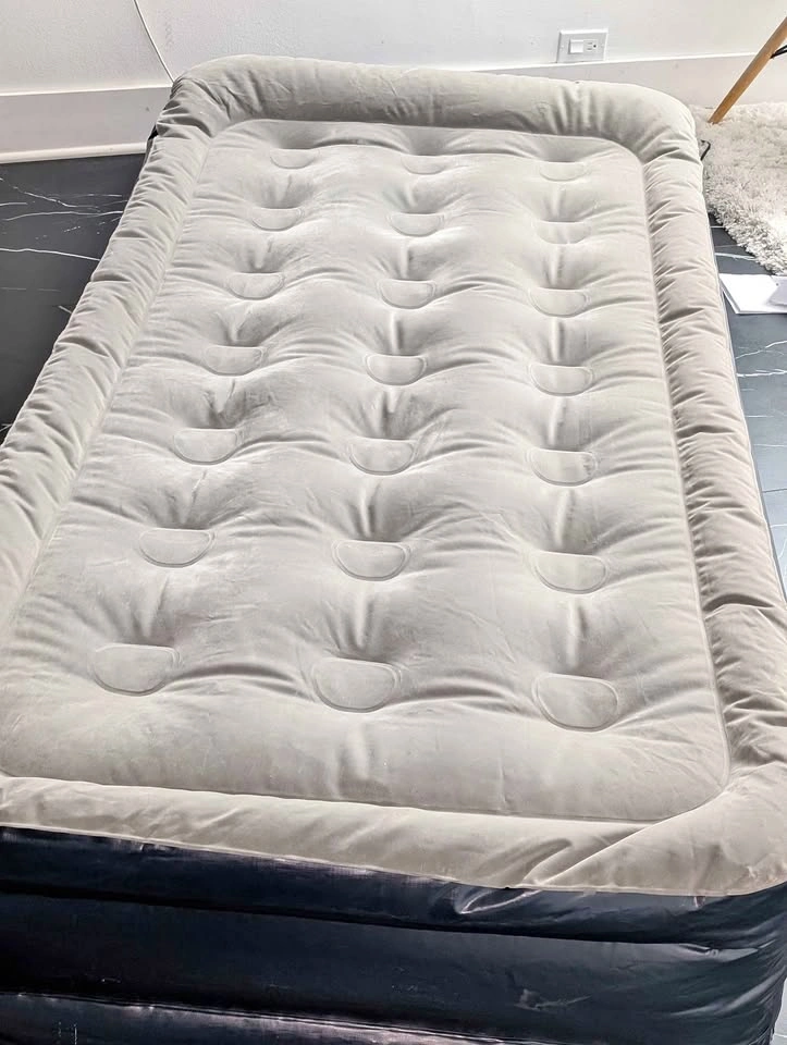 Twin Air Mattress with Built-in Electric Pump