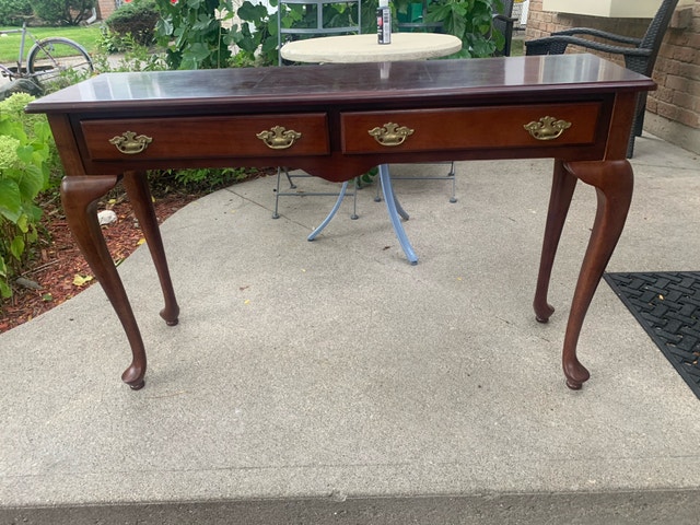 Console Table 🏈