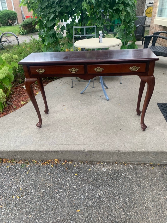 Console Table 🏈 - photo 2