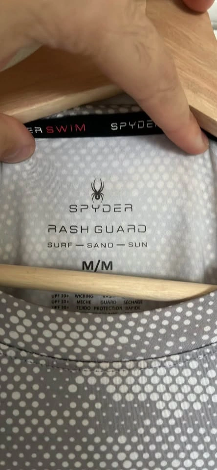 Spider rash guard - photo 2