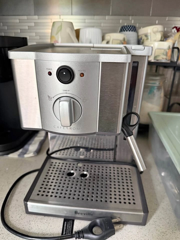 Breville Café Roma Espresso Machine + Manual Grinder & Accessori