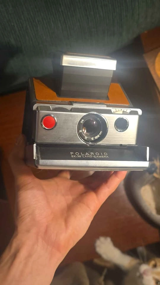 Polaroid SX-70 Land Camera - photo 3