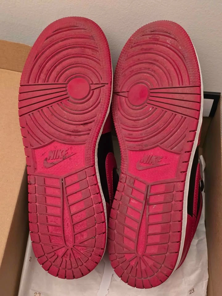 Air Jordan 1 Low (GS) Gym Red/Black-White - photo 4