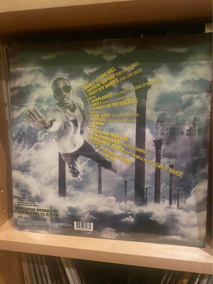 B.o.b The Adventures of Bobby Ray 2LP Vinyl🏈 - photo 2