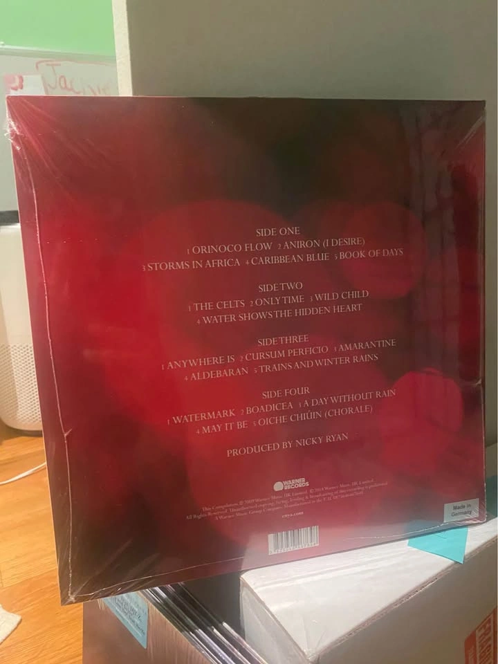 The Very Best of Enya 2LP Vinyl🏈 - photo 2
