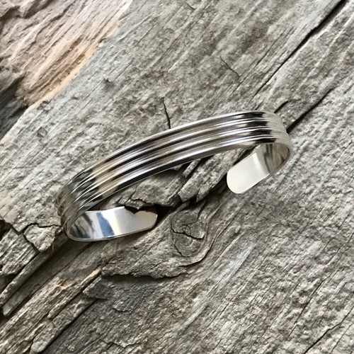 Shiny Sterling Silver Pinstripe Open Cuff Bangle Handmade - photo 3