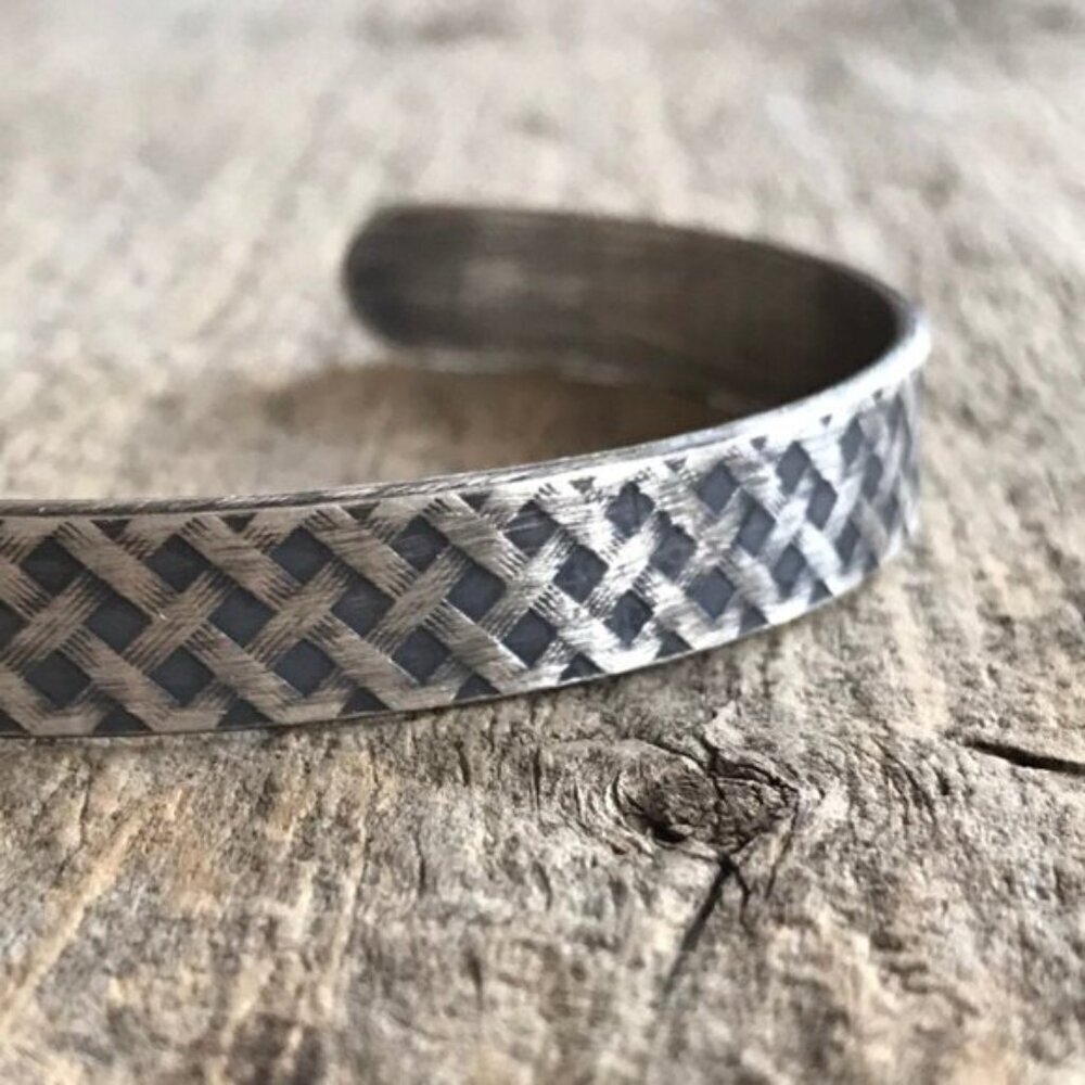 Solid Sterling Silver Plaid Tartan Open Cuff Bangle Bracelet - photo 2