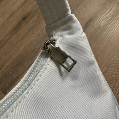 Vintage 90's Y2K Bright White Mini Purse - photo 4