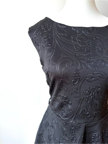 Embossed Black Fit & Flare Sleeveless Mini Dress - M - photo 5