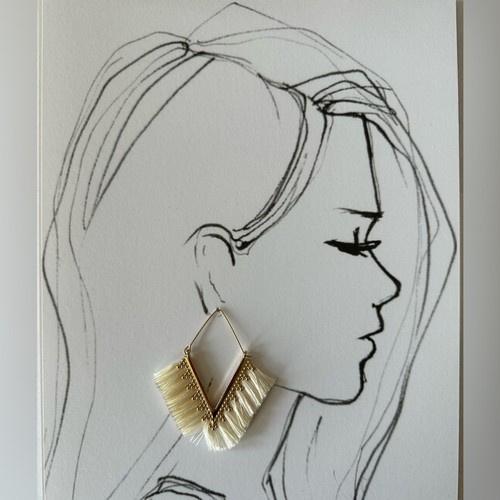 Off-White Chevron Tassel Earrings Gold Tone Boho - photo 4