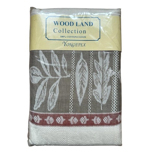 NOS NWT Vintage Yongetex Wood Land Collection 100% Cotton Tablec