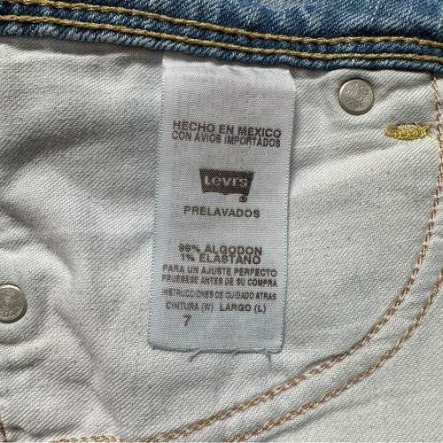 Vintage Y2K Levi’s Jeans Genuinely Crafted Coastal Cowgirl - photo 4