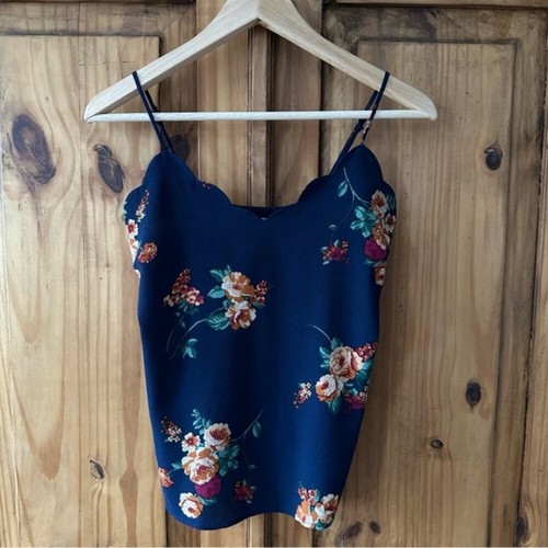 Monteau Los Angeles Dark Florals Spaghetti Strap Camisole - S