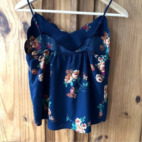 Monteau Los Angeles Dark Florals Spaghetti Strap Camisole - S - photo 2