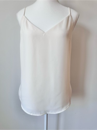 Cream Sleeveless Cami Top Minimalist V Neck Tank Top - M