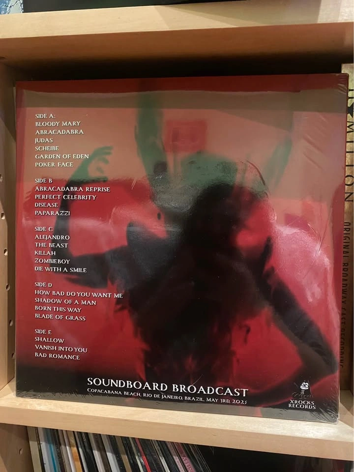 Lady Gaga Mayhem on the Beach 3LP Vinyl🏈 - photo 2