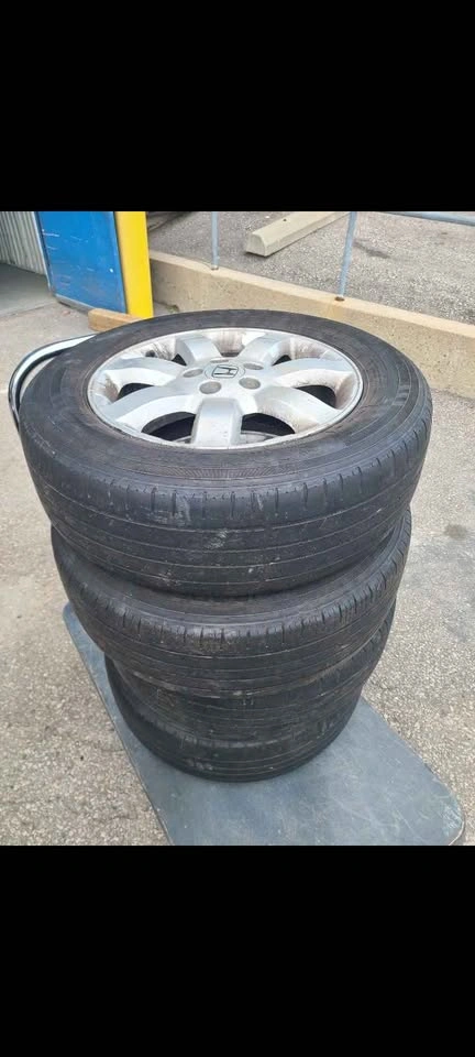 2007-2009 Honda CR-V OEM Rims on Tires - photo 3