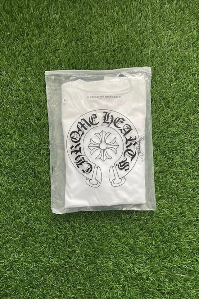 Chrome Hearts White Floral Sleeve Long Sleeve T-Shirt - photo 3
