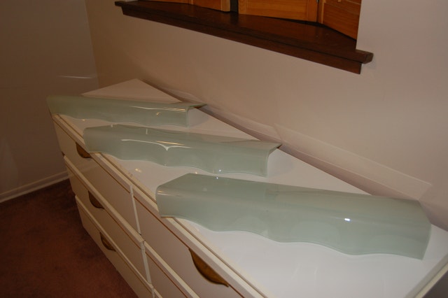 Floating glass oblong shelf (one available) - photo 2