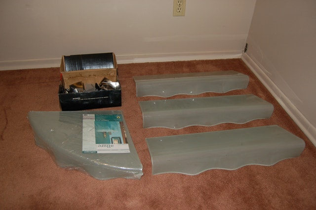 Floating glass oblong shelf (one available) - photo 4