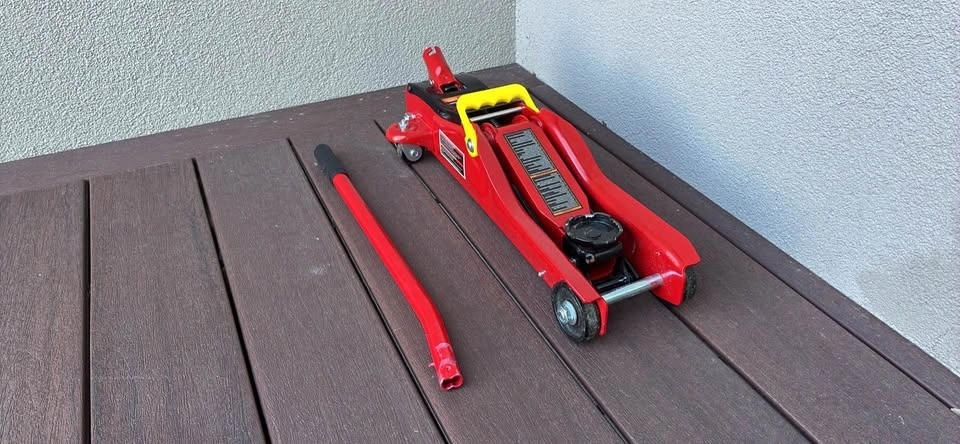 Big Red 2 Ton Jack - photo 2