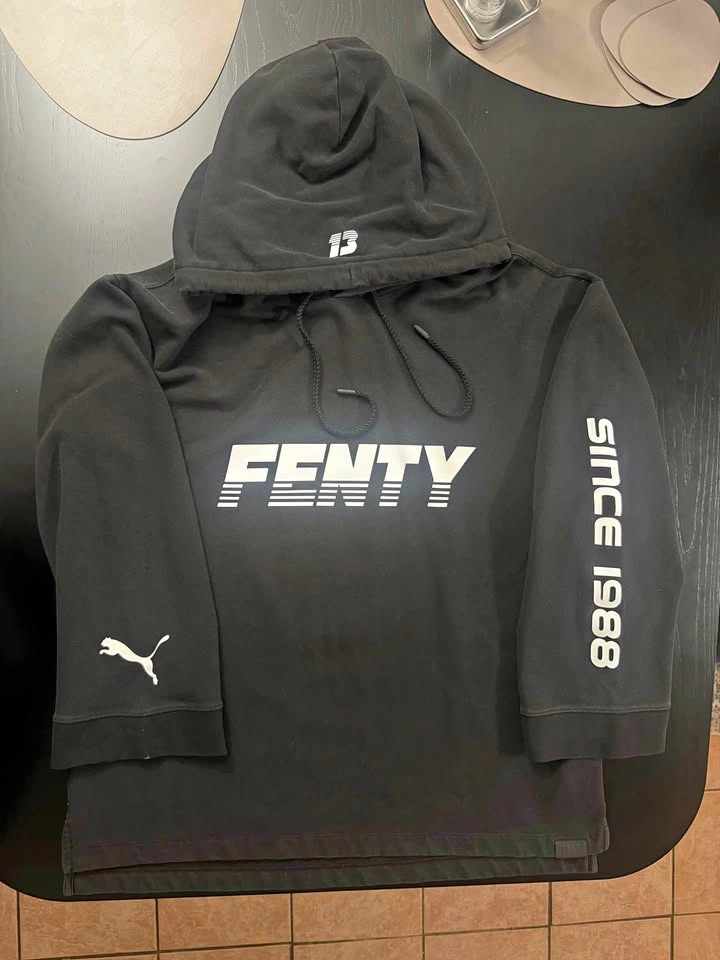 Fenty x Puma by Rihanna Graphic Pullover Hoodie – Black w/ Photo