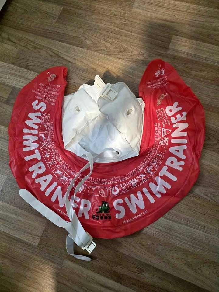 Inflatable Fred Swim Trainer Ring