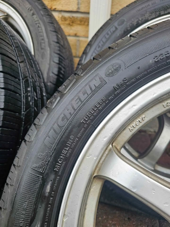 Michelin 225/50R17 Tires on 17" Alloy Rims – Set of 4 - photo 3