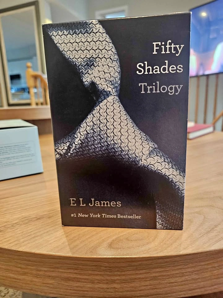 Box Set - fifty shades of grey