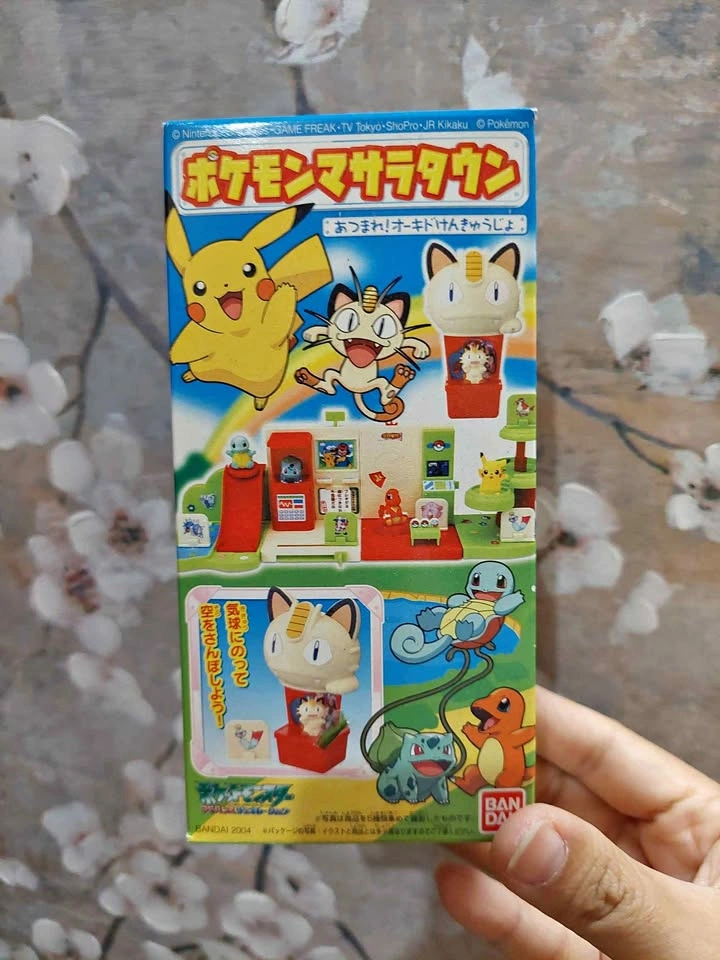 Vintage Pokemon Candy Toy - 2004 Bandai Pallet Town Set #5 🏈