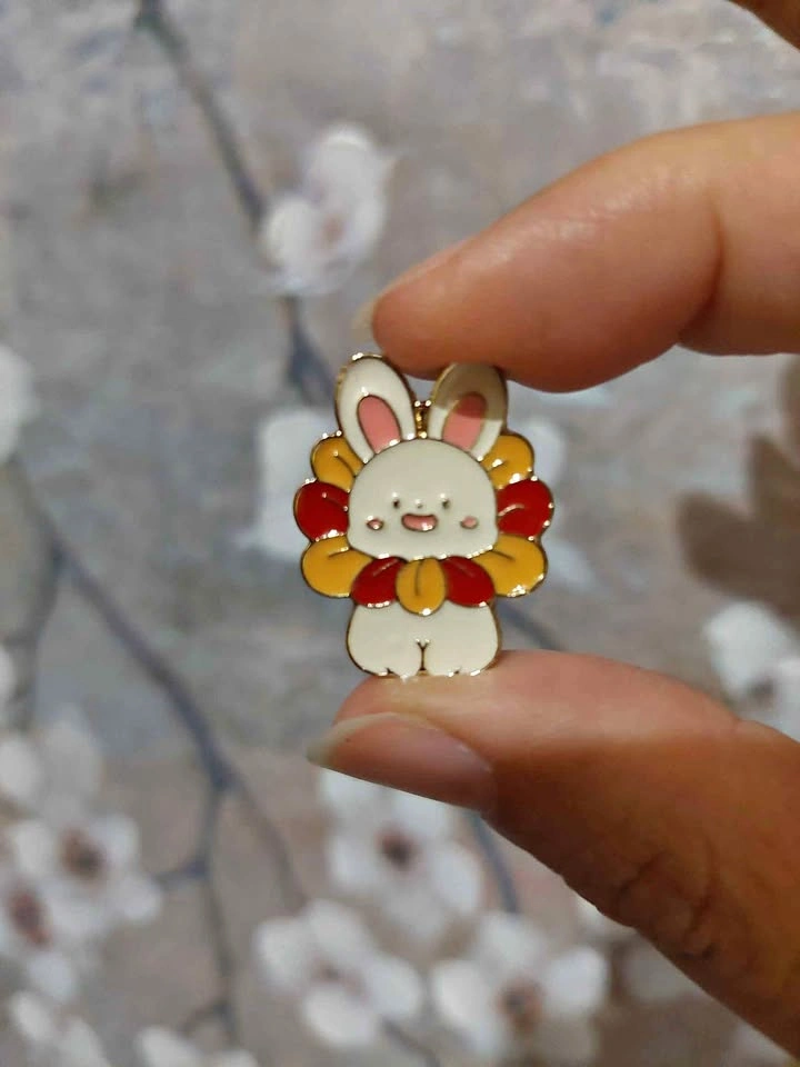 Rabbit Flower Enamel Pin 🏈
