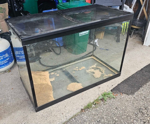 Terrarium/Reptile enclosure
