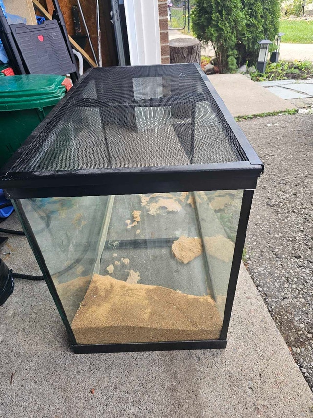 Terrarium/Reptile enclosure - photo 2