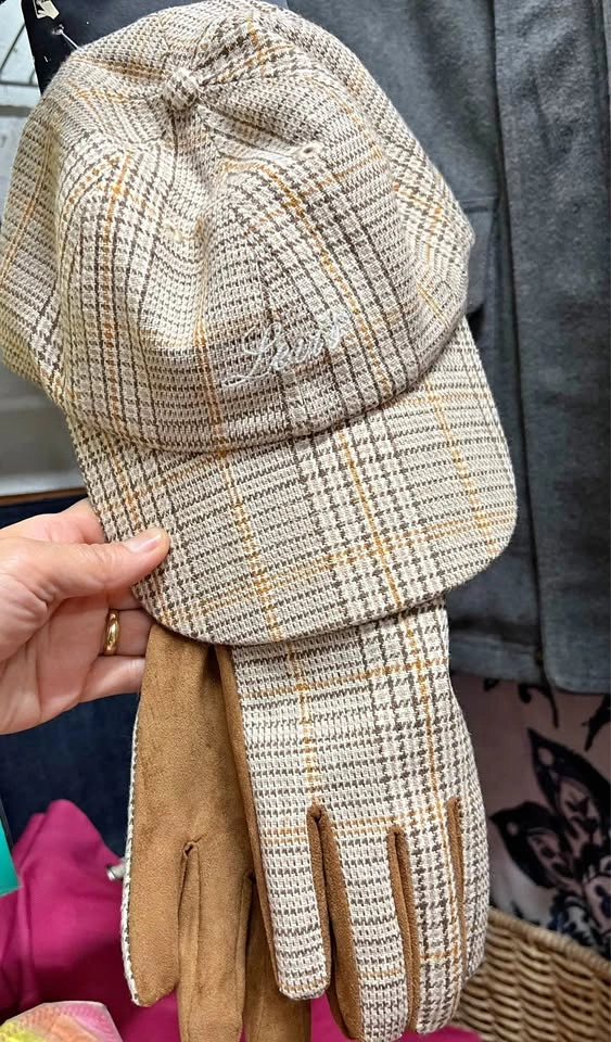🏈 Set of Levis cap & gloves - New