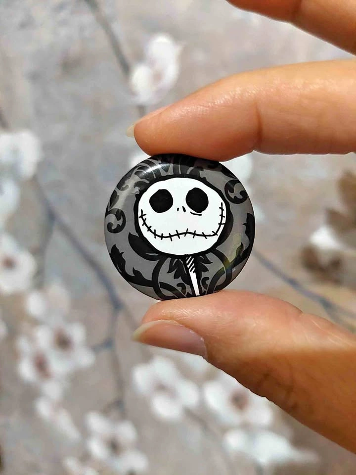 Jack Skellington Pin Badge 🏈