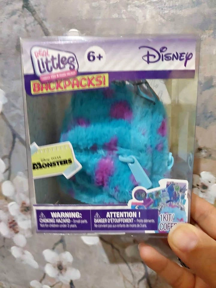 Real Littles Disney Backpacks - Monsters Inc Fuzzy Bag Clip 🏈