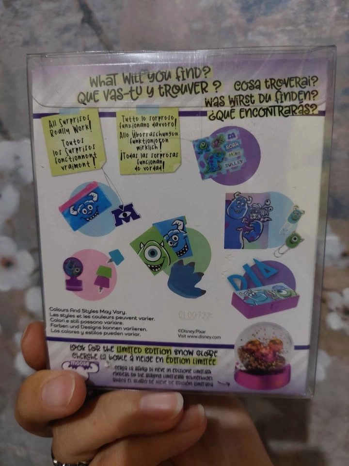 Real Littles Disney Backpacks - Monsters Inc Fuzzy Bag Clip 🏈 - photo 4