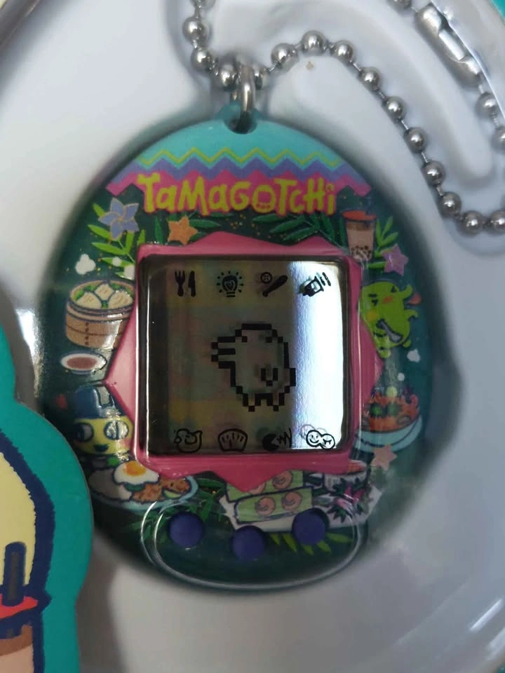 Tamagotchi - Limited Edition Asia!! Tama Destinations Gen 1 🏈 - photo 3