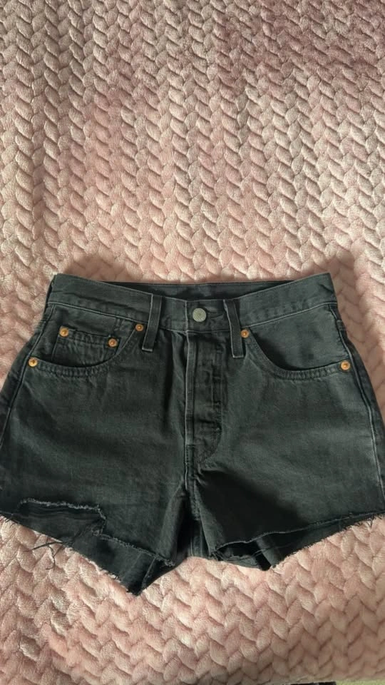 Levi 501 original fit high rise Women’s short - photo 3