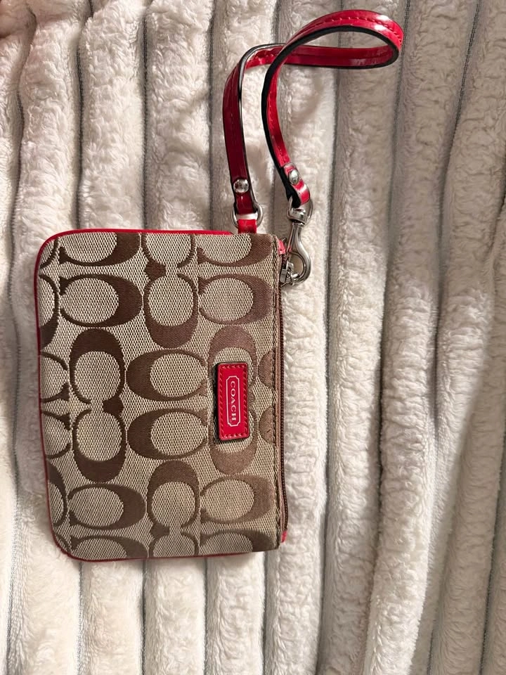 Coach wallet