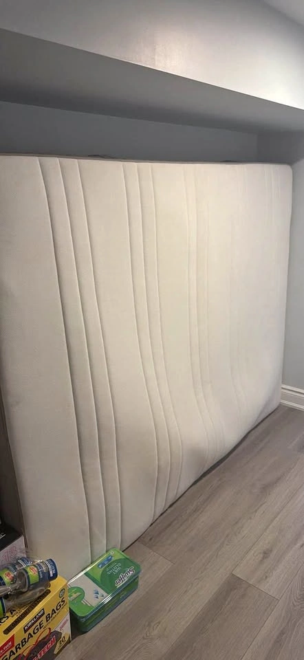 Queen Mattress – Clean & Good Condition