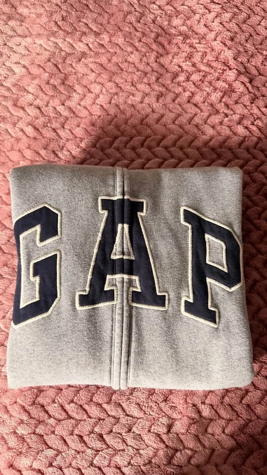 Grey gap hoodie zip up - photo 5