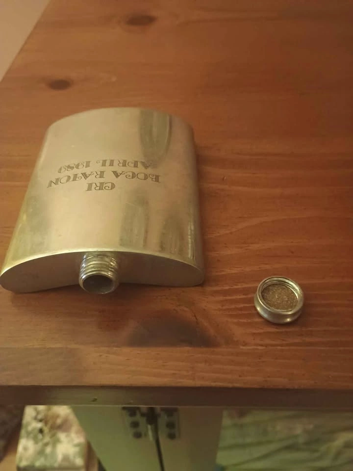 Pewter Flask - CBS Records 1989 - photo 2