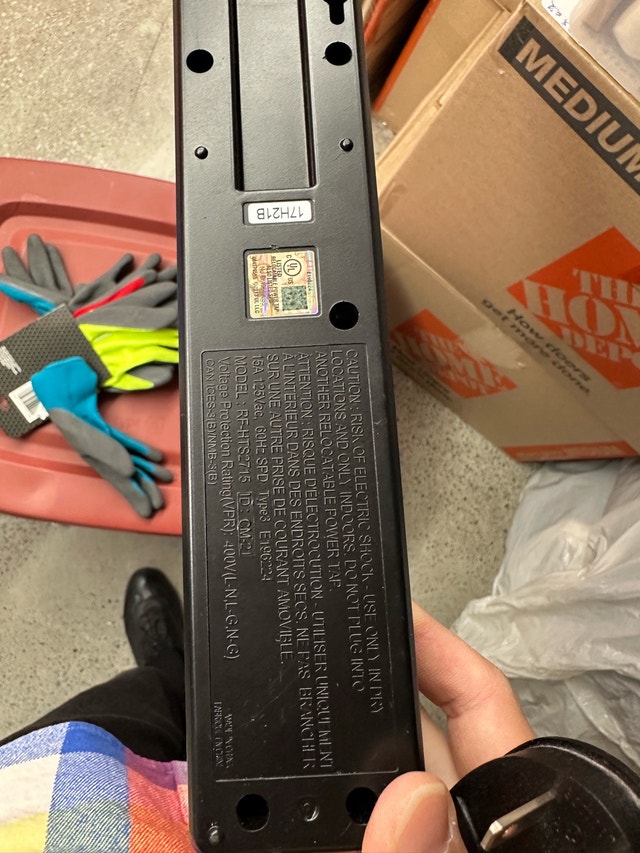 Power strips - photo 4