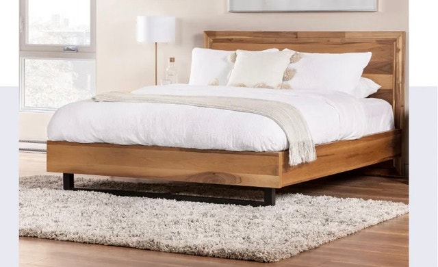 Beautyrest King size bed and mattress - photo 2