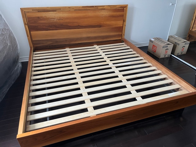 Beautyrest King size bed and mattress - photo 5